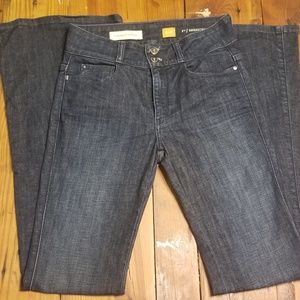 Pilcro Superscript High Rise Flare Jeans size 26